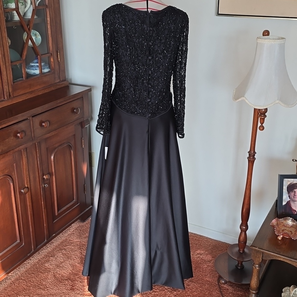 Cattiva New York - Vintage Black Beaded Lace Evening Gown​​ - Picture 5 of 14